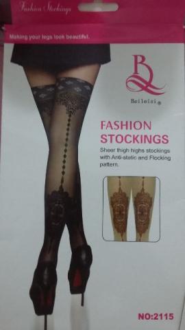 Meia 7/8 Fashion Stockings Over Knee Possui relevo em veludo